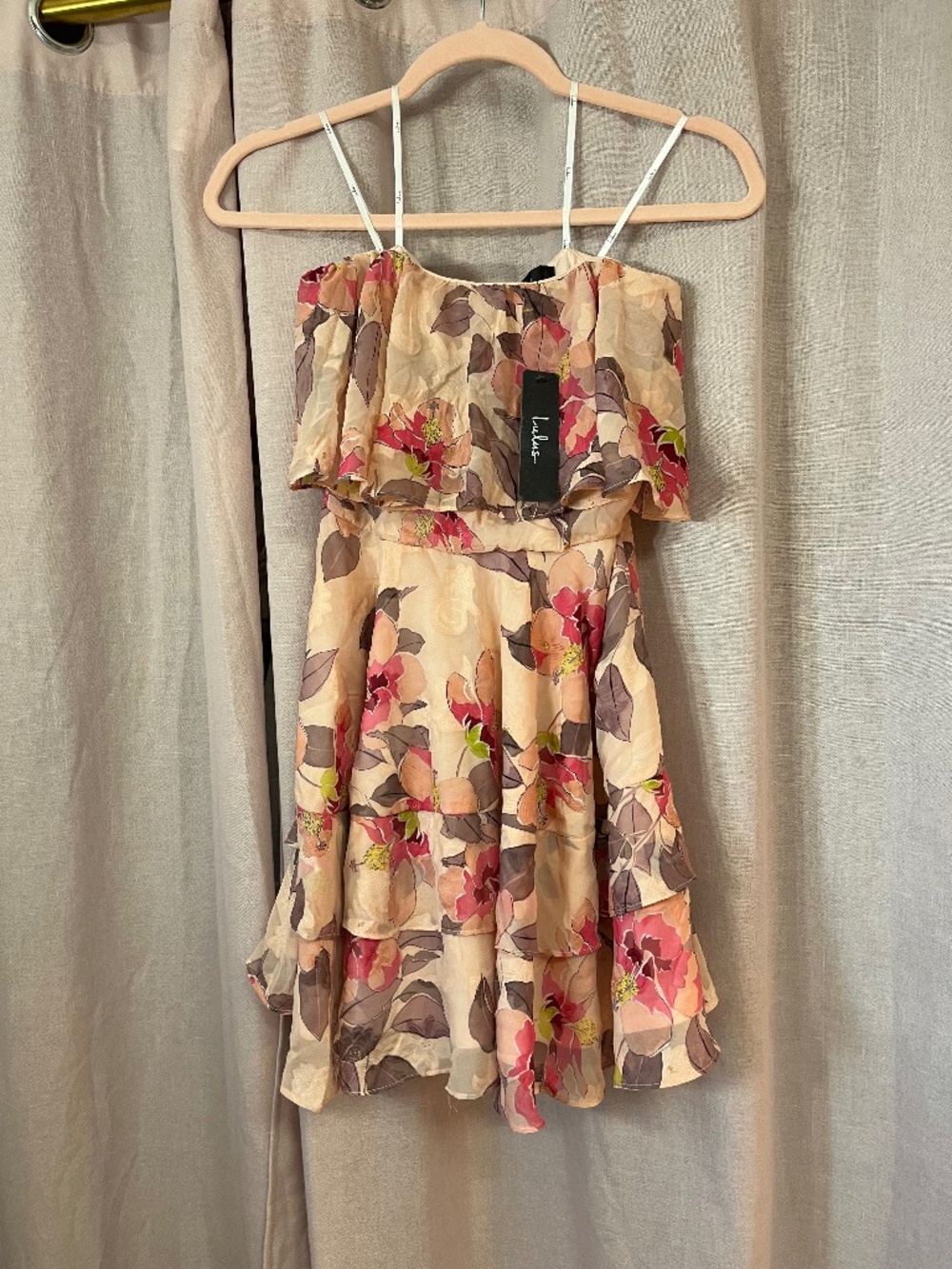 Lulus floral ruffled dress